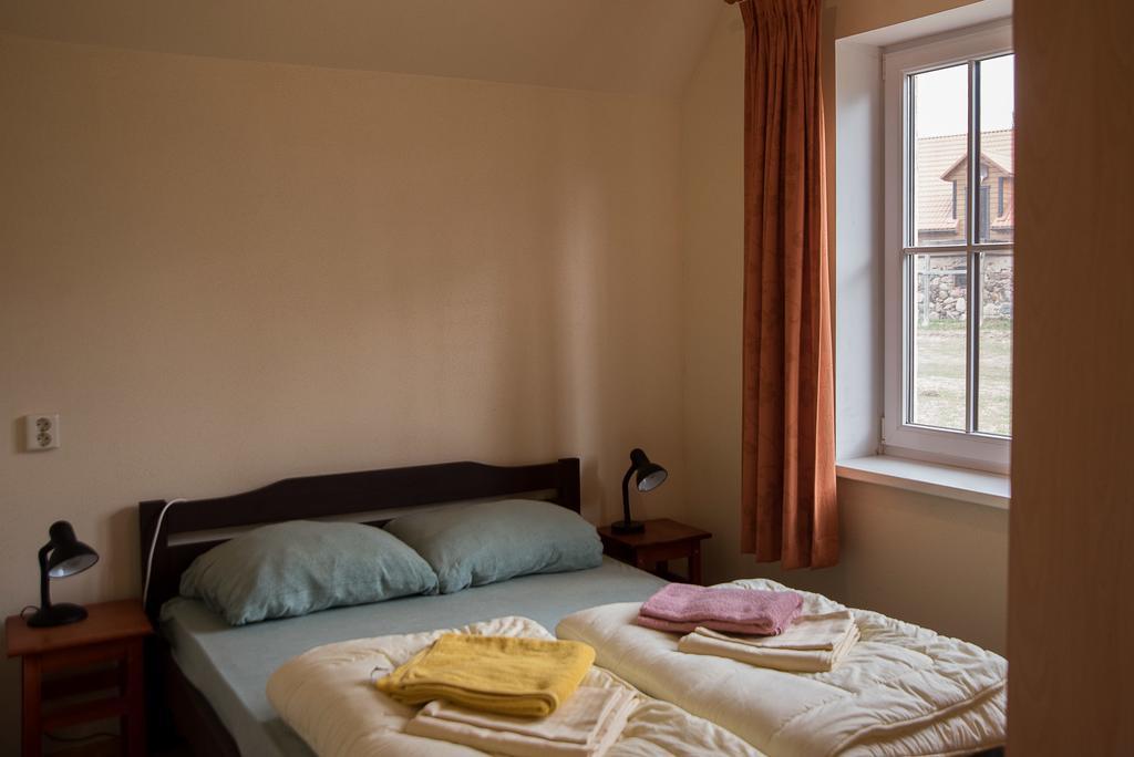 Fox House Otel Pelci Dış mekan fotoğraf